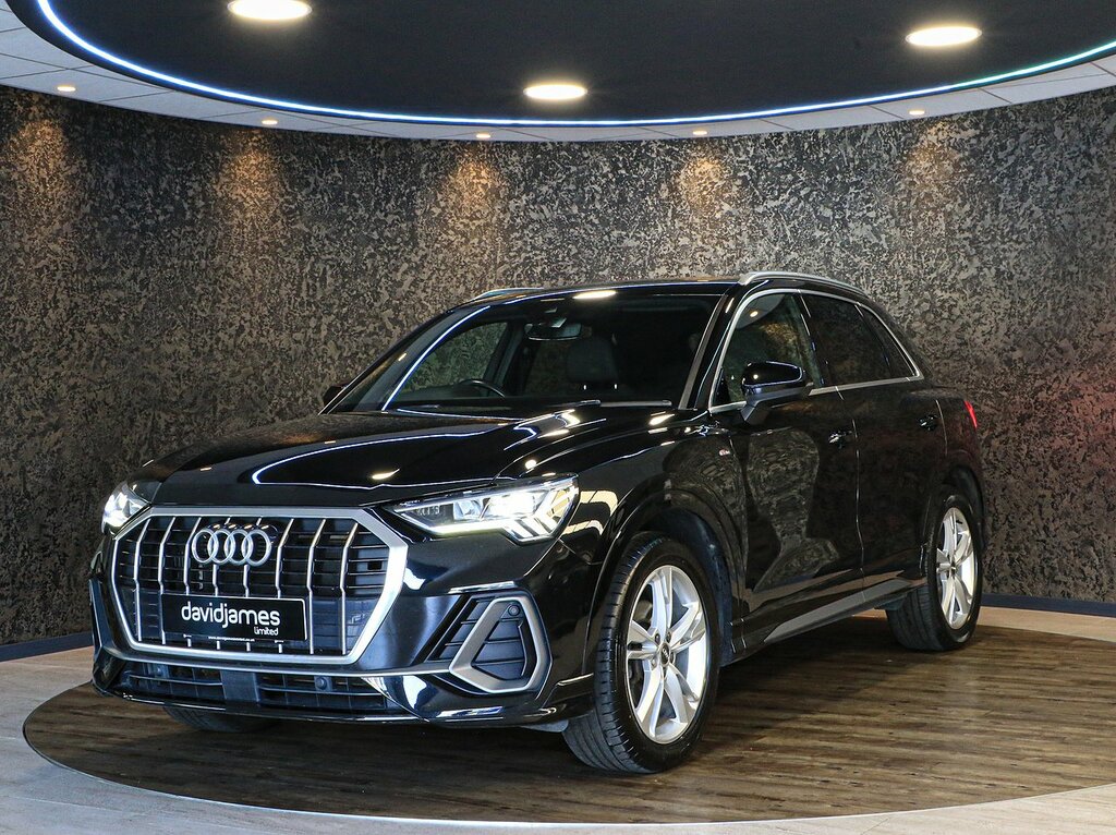Audi Q3 Tdi S Line Black #3