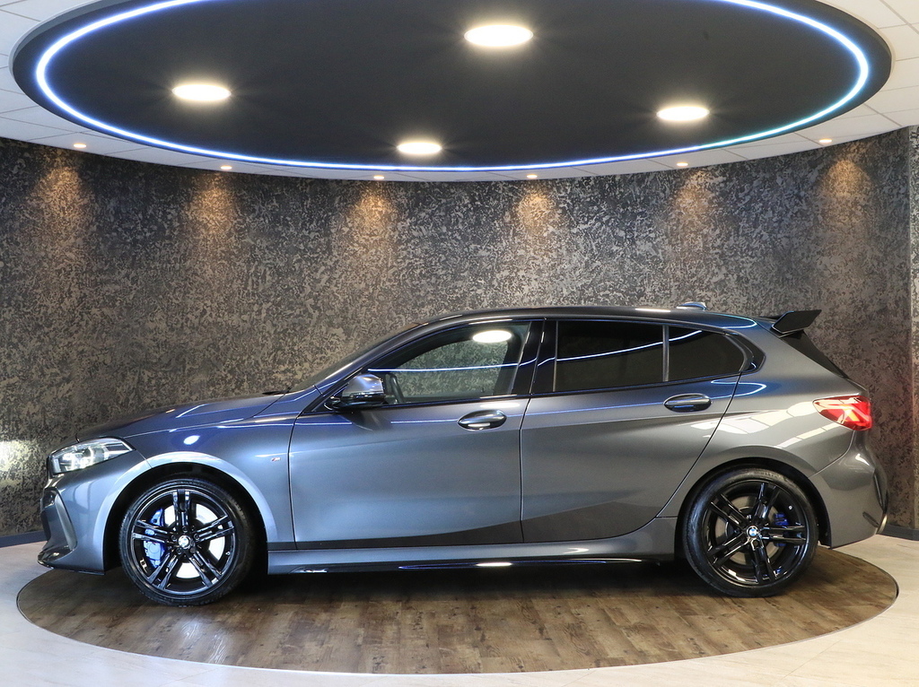 BMW 1 Series M135i HK70FZY Grey #4