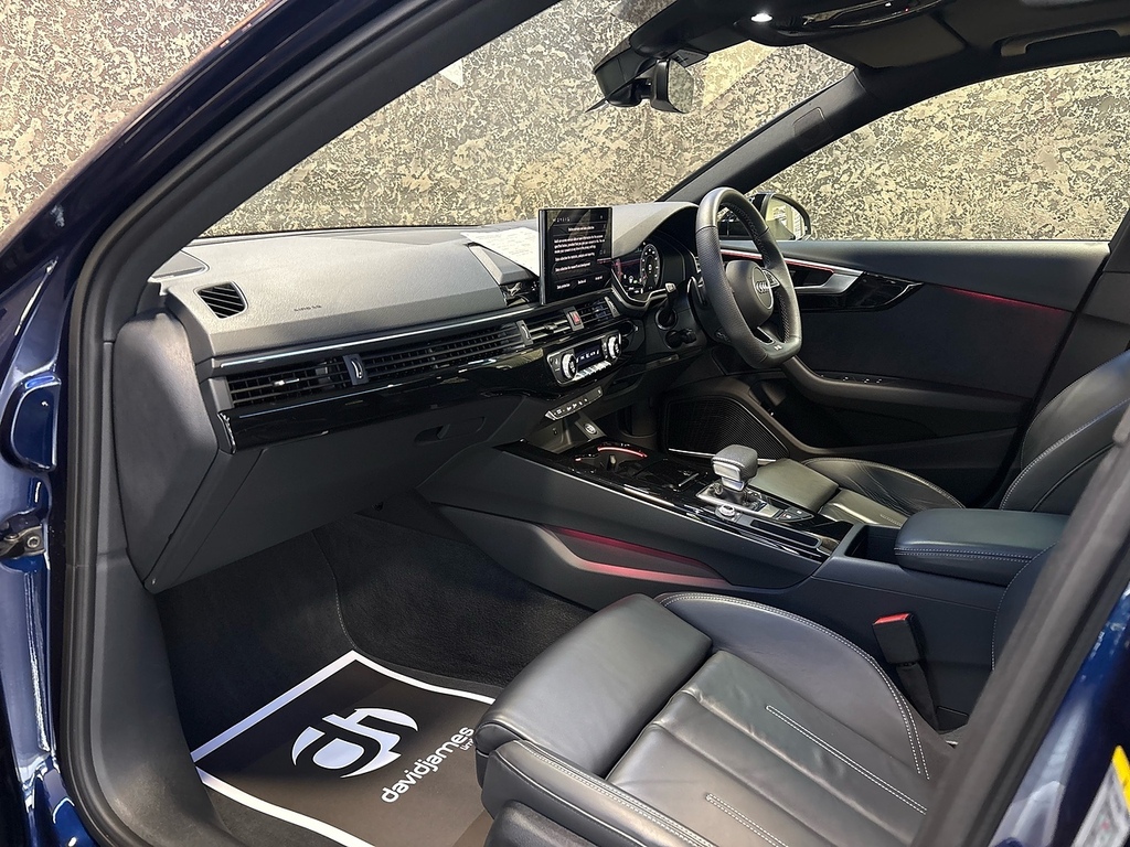 Audi A4 Avant 35 Tdi Black Edition S Tronic Tech Pack Blue #15