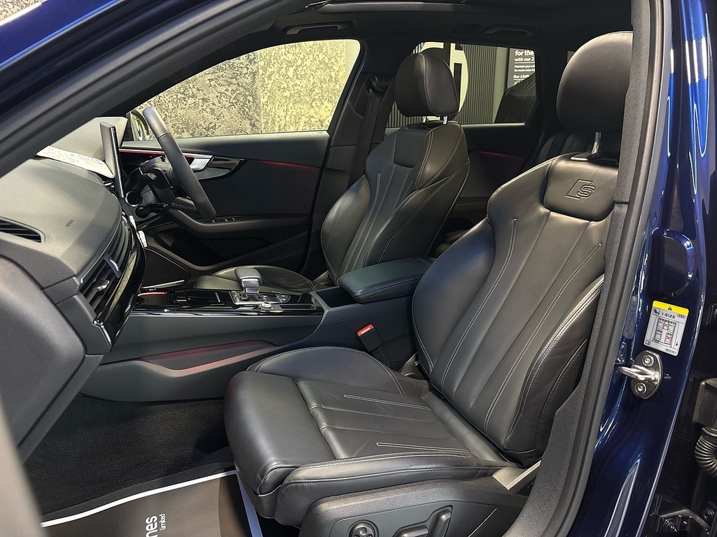 Audi A4 Avant 35 Tdi Black Edition S Tronic Tech Pack Blue #16