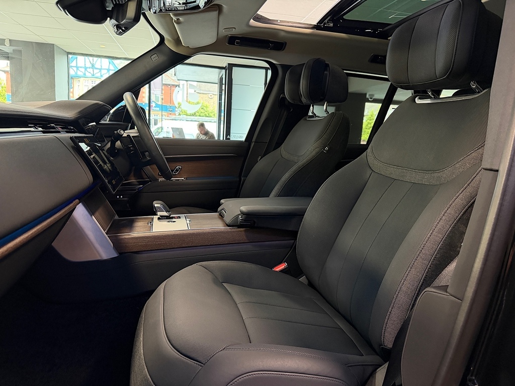 Land Rover Range Rover D300 Eiger Grey Grey #22