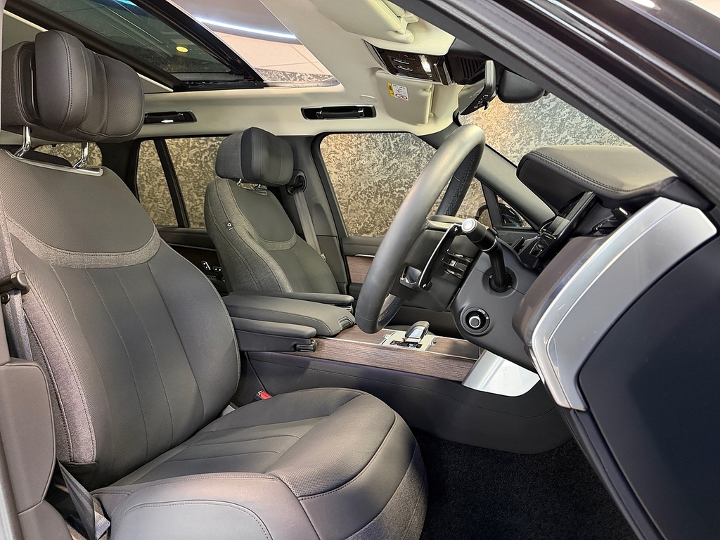 Land Rover Range Rover D300 Eiger Grey Grey #21