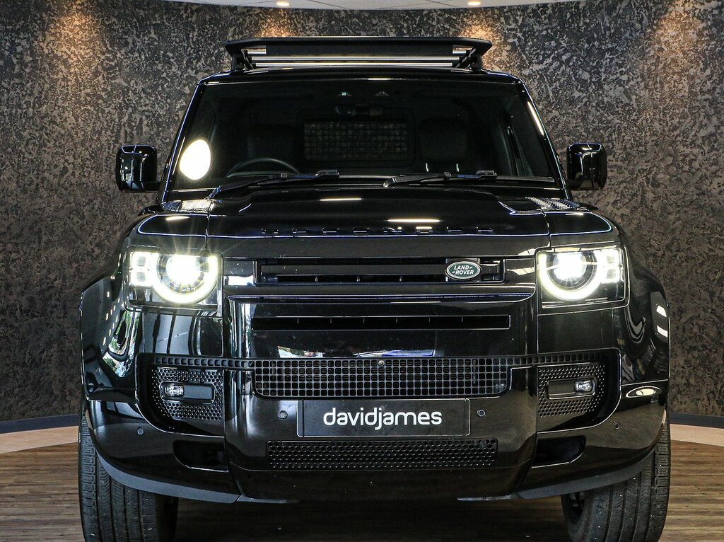 Land Rover Defender 90 D250 Mhev X-dynamic Hse Black #2