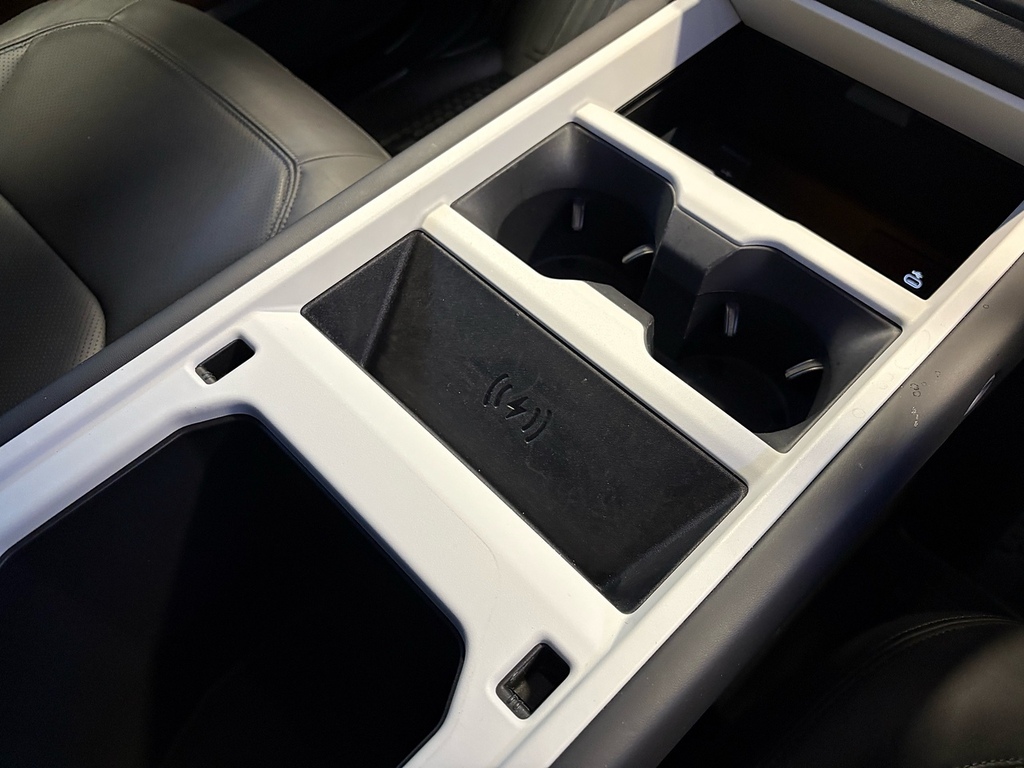 Land Rover Defender 90 D250 X-dynamic Hse Black #22
