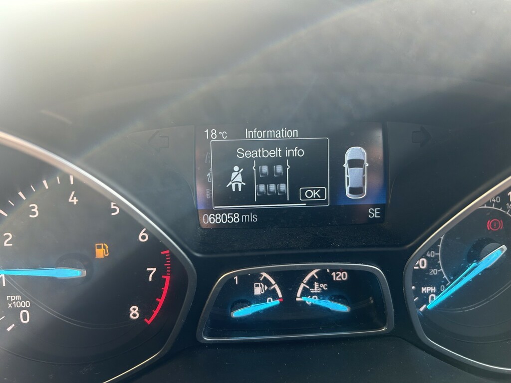 Ford Kuga 1.5 T Ecoboost St-line WU69ZLO Black #6