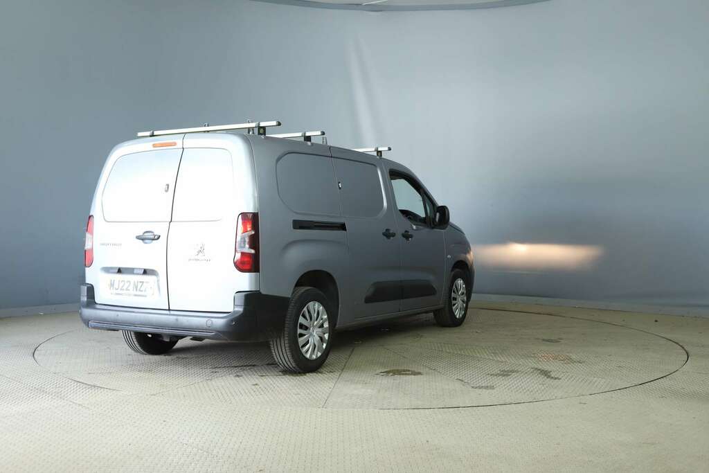 Peugeot Partner 1.5 Partner Professional Premium Blue Hdi Grey