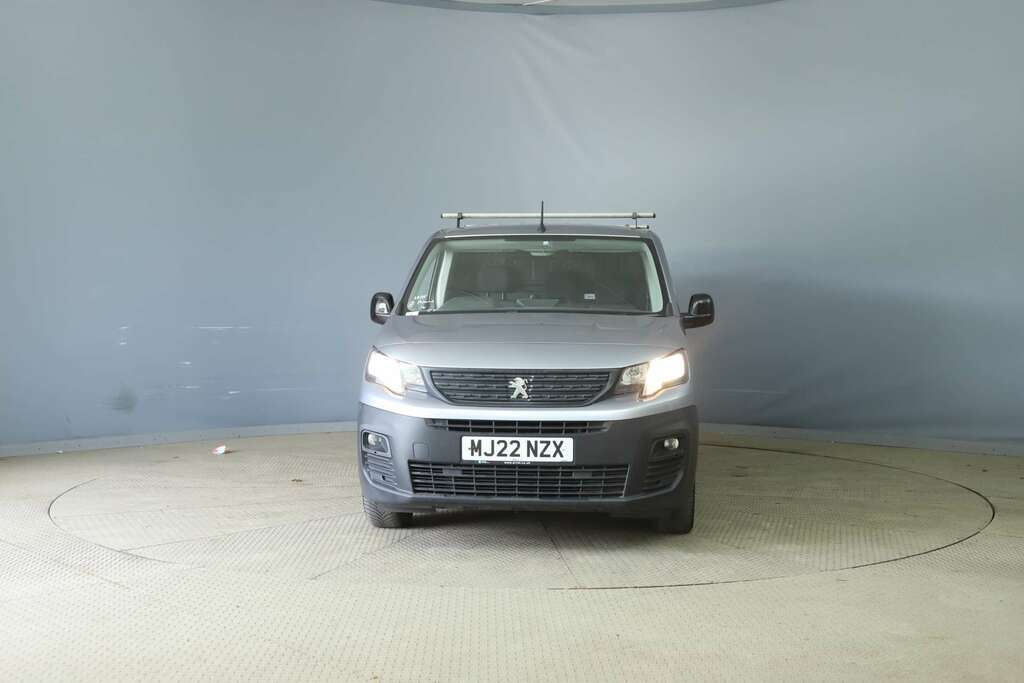 Peugeot Partner 1.5 Partner Professional Premium Blue Hdi Grey