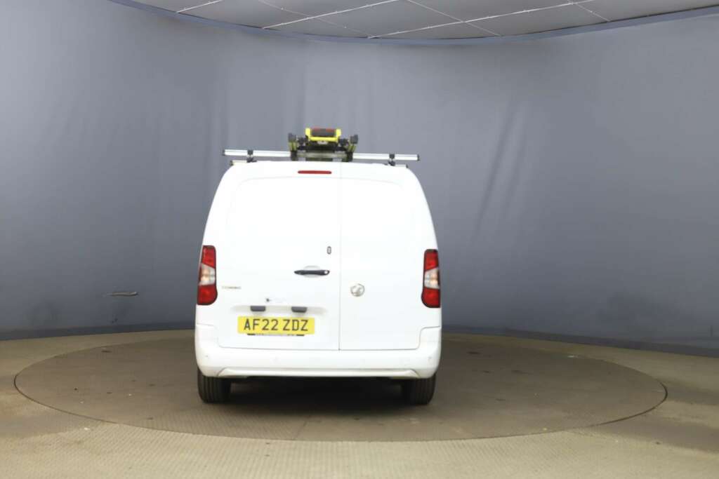 Vauxhall Combo 1.5 Combo 2300 Sportive Td White #5
