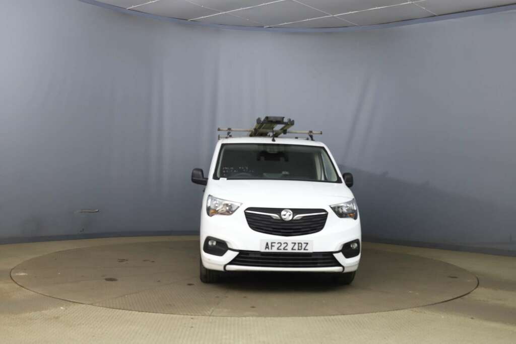 Vauxhall Combo 1.5 Combo 2300 Sportive Td White #2