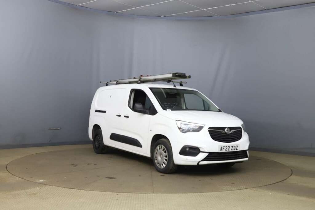 Vauxhall Combo 1.5 Combo 2300 Sportive Td White
