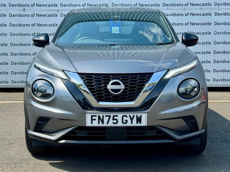 Nissan Juke 1.0 Dig-t N-connecta Suv Dct Euro FN75GYW Grey #2