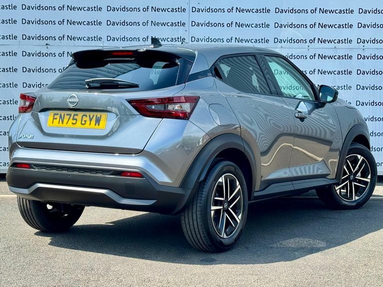 Nissan Juke 1.0 Dig-t N-connecta Suv Dct Euro FN75GYW Grey #5
