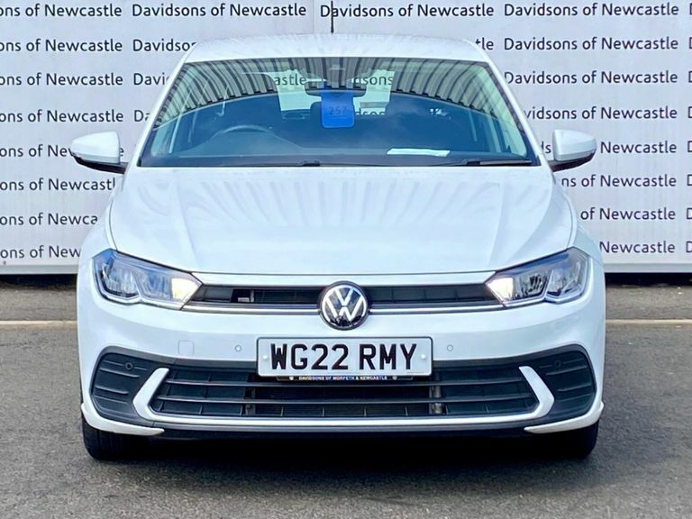 Volkswagen Polo 1.0 Tsi Life Hatchback Dsg Euro 6 Ss WG22RMY White #2