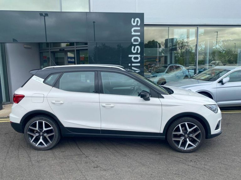 Seat Arona 1.0 Tsi Gpf Xcellence Lux Suv Dsg Euro White #2