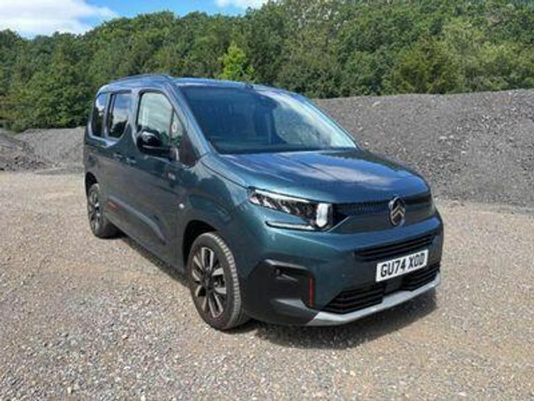 Citroen Berlingo 1.5 Bluehdi Max M Combi Van Double Cab Blue