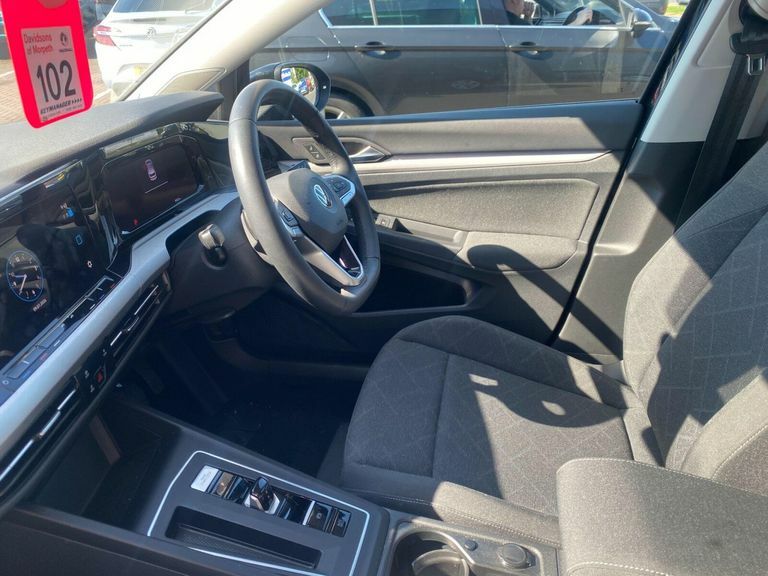 Volkswagen Golf 1.0 Etsi Mhev Life Hatchback Hybrid Dsg Black #3