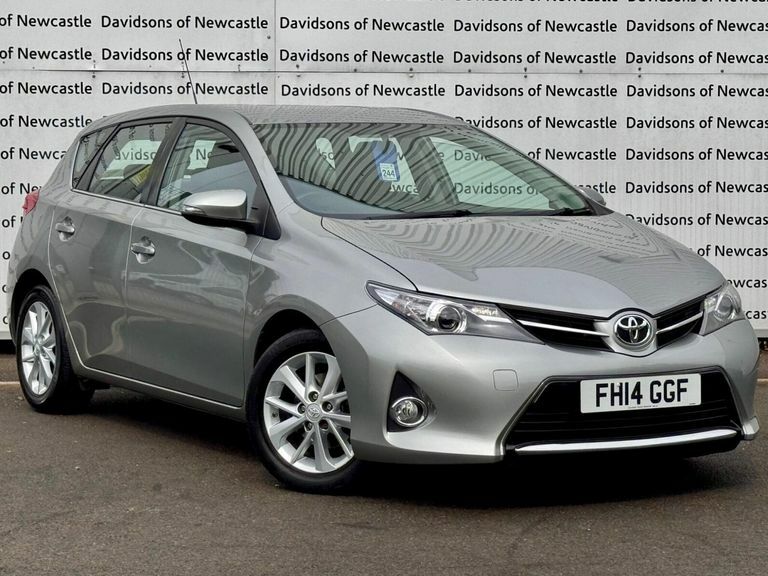 Toyota Auris 1.4 D-4d Icon Hatchback Euro 5 Grey