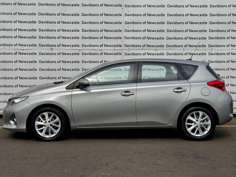 Toyota Auris 1.4 D-4d Icon Hatchback Euro 5 Grey #5