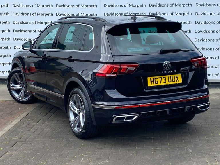 Volkswagen Tiguan 2.0 Tdi R-line Edition Dsg Euro 6 Ss HG73UUX Black #4
