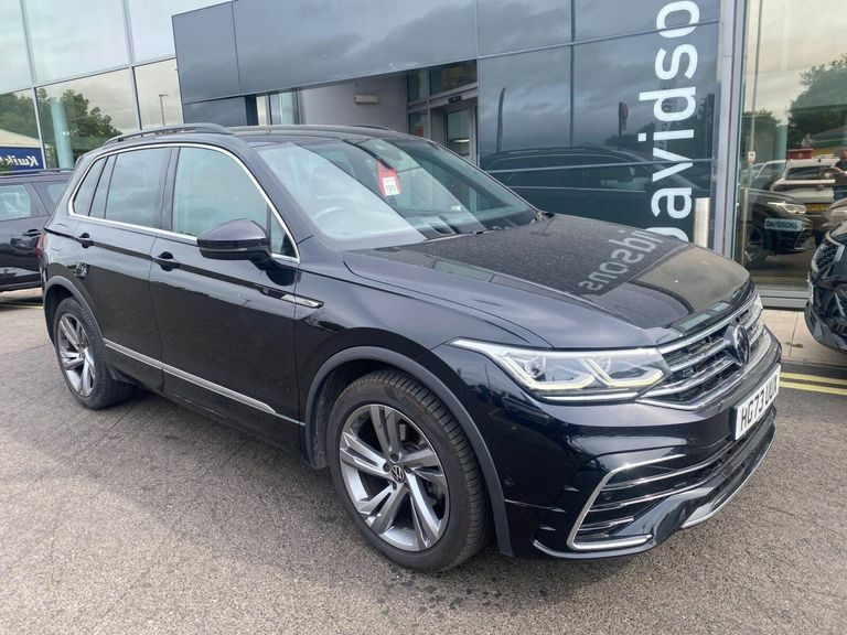Volkswagen Tiguan 2.0 Tdi R-line Edition Dsg Euro 6 Ss Black