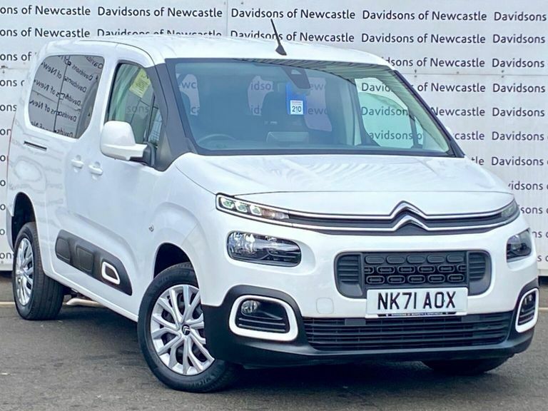 Citroen Berlingo 1.2 Puretech Feel XL Mpv Eat Euro 6 S White
