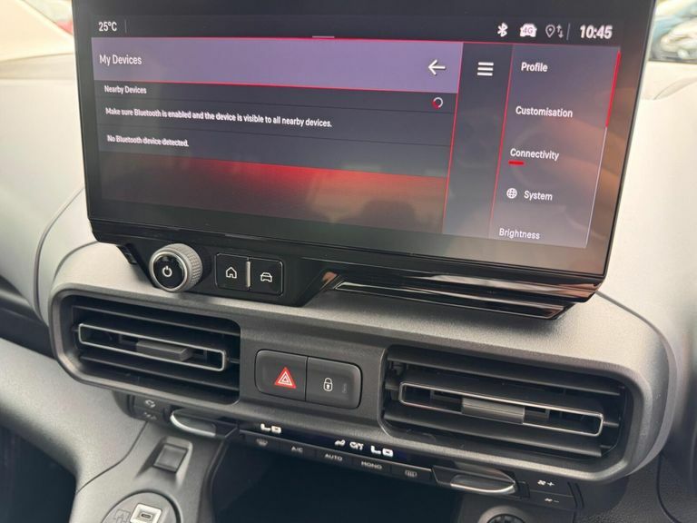 Vauxhall Combo-e Life 52Kwh Ultimate Mpv 7.4Kw Charge Grey #33