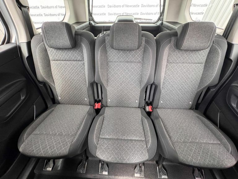 Vauxhall Combo-e Life 52Kwh Ultimate Mpv 7.4Kw Charge Grey #17