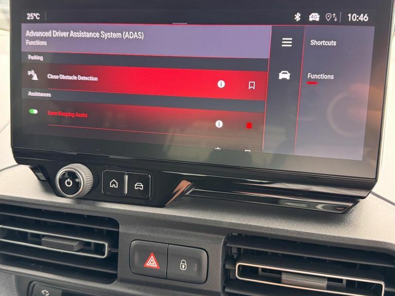 Vauxhall Combo-e Life 52Kwh Ultimate Mpv 7.4Kw Charge Grey #31