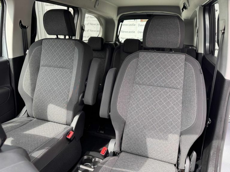 Vauxhall Combo-e Life 52Kwh Ultimate Mpv 7.4Kw Charge Grey #16
