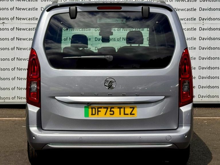 Vauxhall Combo-e Life 52Kwh Ultimate Mpv 7.4Kw Charge Grey #7