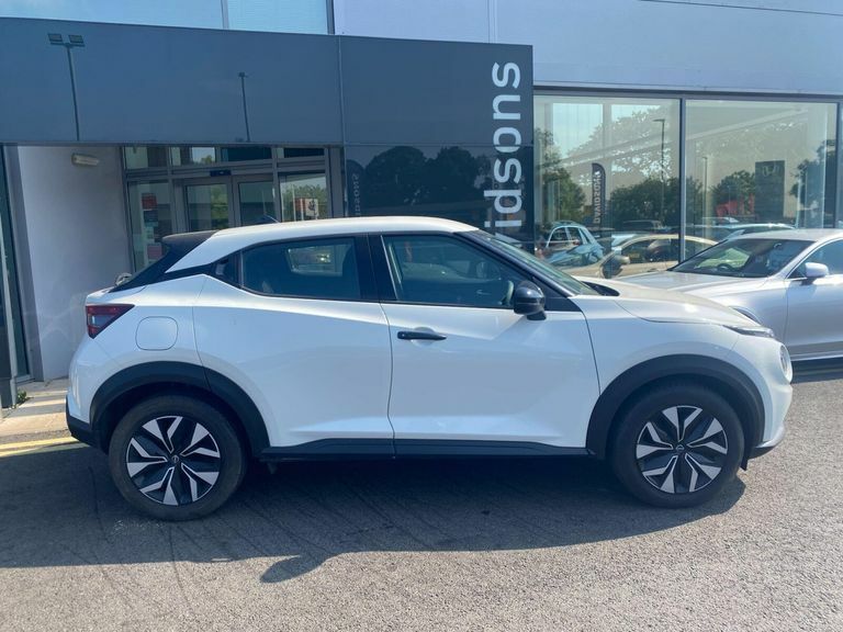 Nissan Juke 1.0 Dig-t Acenta Premium Suv Eur White #2