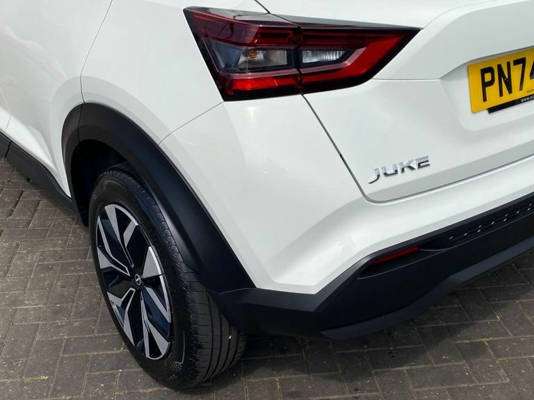 Nissan Juke 1.0 Dig-t Acenta Premium Suv Eur White #5