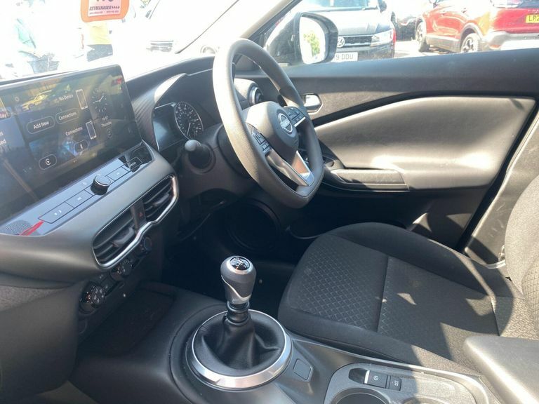Nissan Juke 1.0 Dig-t Acenta Premium Suv Eur White #3