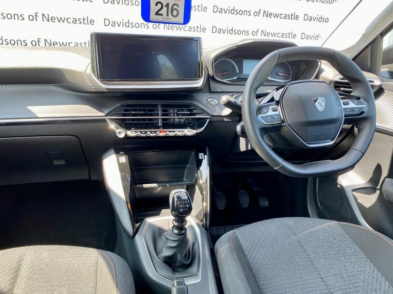 Peugeot 208 1.2 Puretech Style Hatchback Eur YB75UOO Black #6