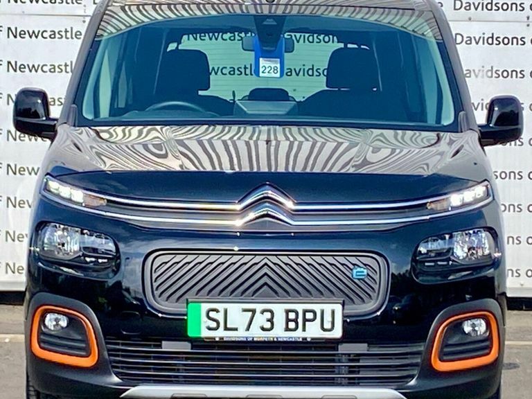 Citroen e-Berlingo 50Kwh Flair M Mpv 7.4Kw Charger Black #2