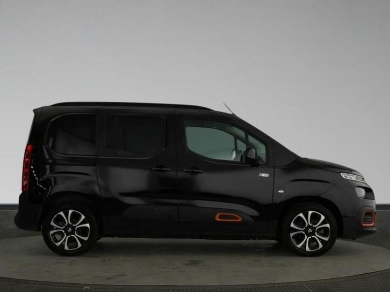 Citroen e-Berlingo 50Kwh Flair M Mpv 7.4Kw Charger Black #5