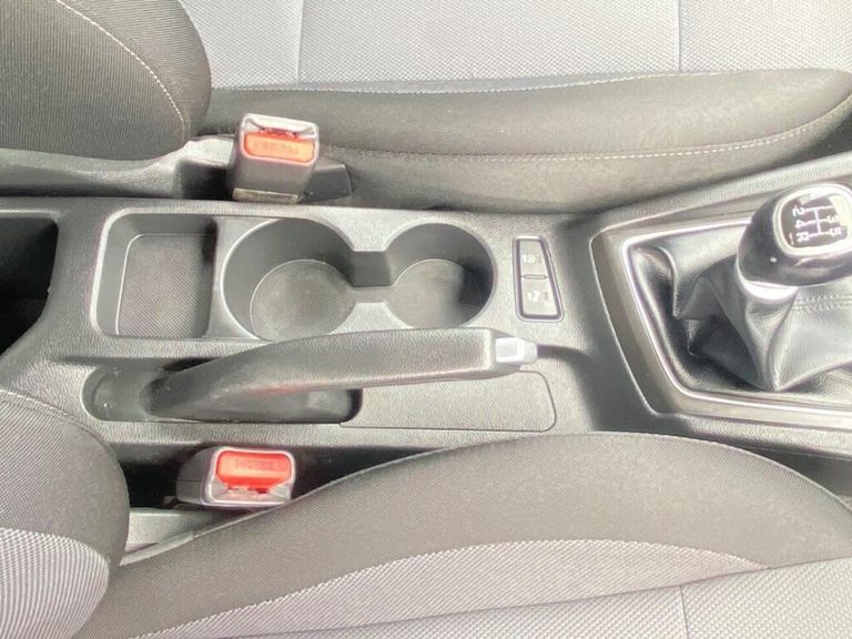 Hyundai I20 Hatchback Silver #9