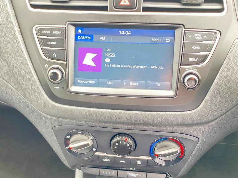 Hyundai I20 Hatchback Silver #21