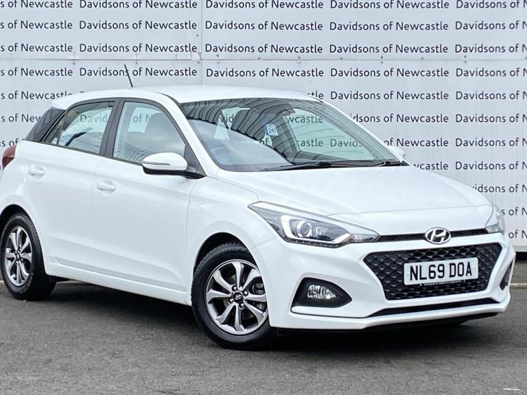 Hyundai I20 1.2 Se Launch Edition Hatchback White