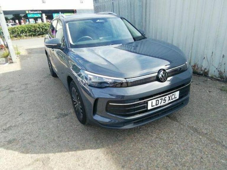 Volkswagen Tiguan 2.0 Tdi Match Suv Dsg Euro 6 Ss 150 Grey