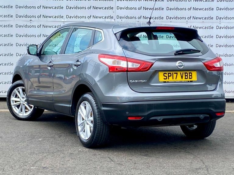 Nissan Qashqai 1.5 Dci Acenta Suv 2Wd Euro 6 S SP17VBB Grey #4