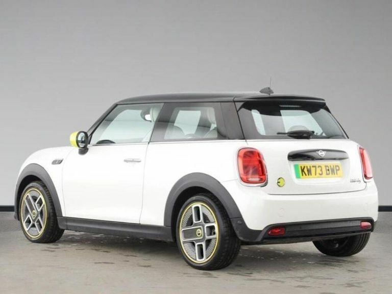 Mini Hatch 1.5 Cooper Classic Steptronic Euro 6 Ss Silver #3