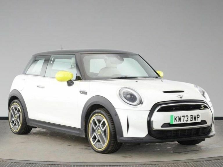 Mini Hatch 1.5 Cooper Classic Steptronic Euro 6 Ss Silver #1