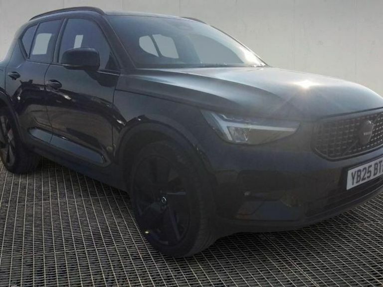 Volvo XC40 2.0 B4 Mhev Plus Black Edition Suv Hybr Black