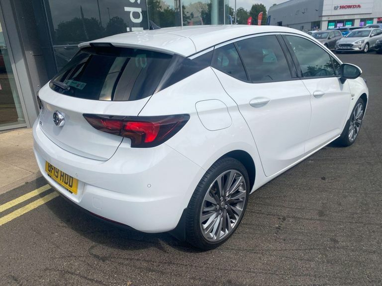 Vauxhall Astra 1.4I Turbo Gpf Elite Nav Hatchback White #3