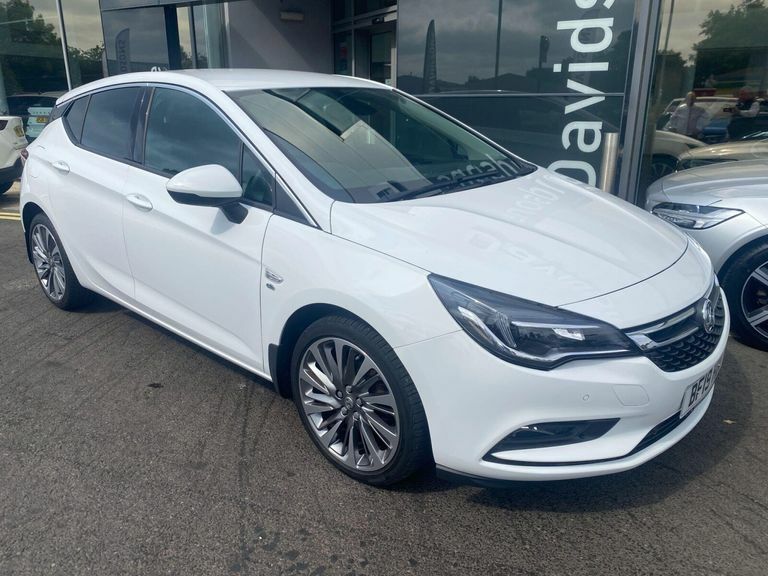 Vauxhall Astra 1.4I Turbo Gpf Elite Nav Hatchback White
