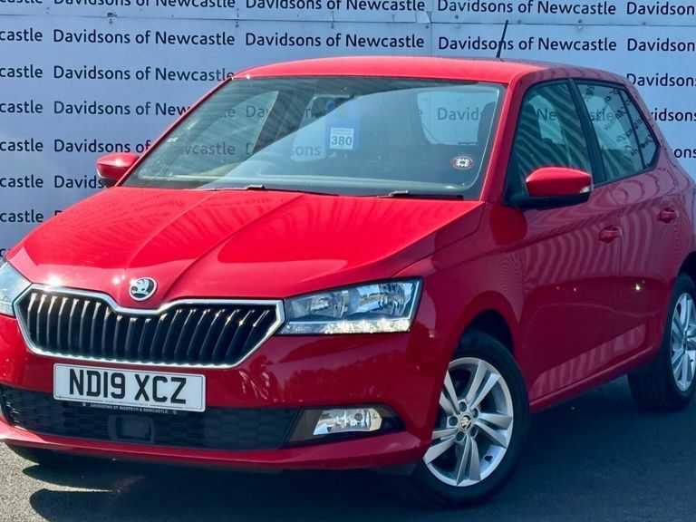 Skoda Fabia 1.0 Se Hatchback Euro 6 Ss 7 ND19XCZ Red #3