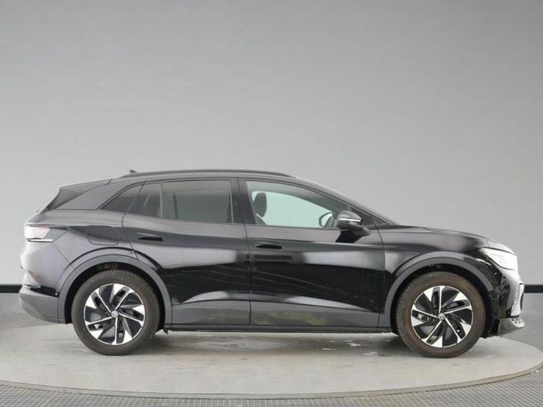 Volkswagen ID.4 Pro 77Kwh Match Suv 286 Ps Black #2
