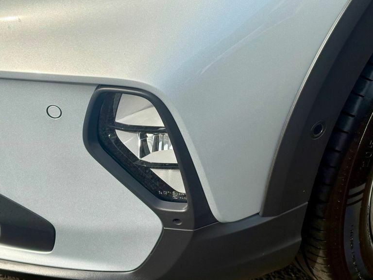 Hyundai I20 Se White #32