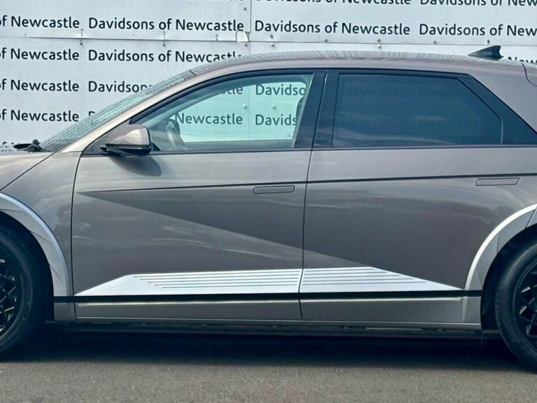 Hyundai Ioniq 5 Hatchback Green #5